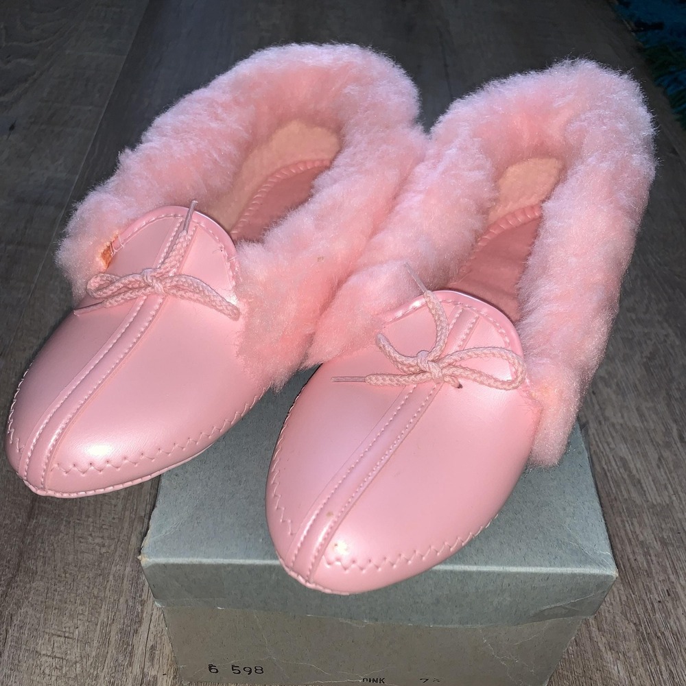 Pink Vinyl Furry Slippers – 1960s MCM Original Box Never Worn Size 7.5
